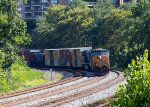 M408 (Waycross to Cumberland) rounds the bend at Long Bridge Park 